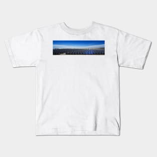 Solar array, USA (C022/5146) Kids T-Shirt